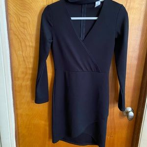 🛒Markdown🛒  Medium Jasmine Long Sleeve Choker V Neck Spandex Black Dress.